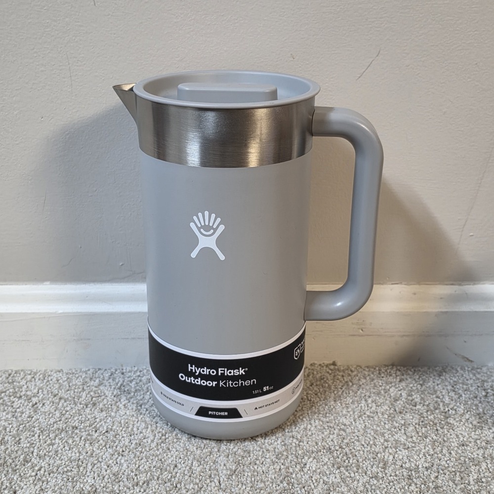 Hydro Flask Outdoor Kitchen 51 oz Insulated Pitcher 1.5L TempShield Gray New‎